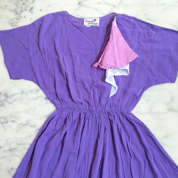 Vintage Caron Petite Lightweight and Comfortable Loose Fit Summer Dress. - Picture 5 of 7